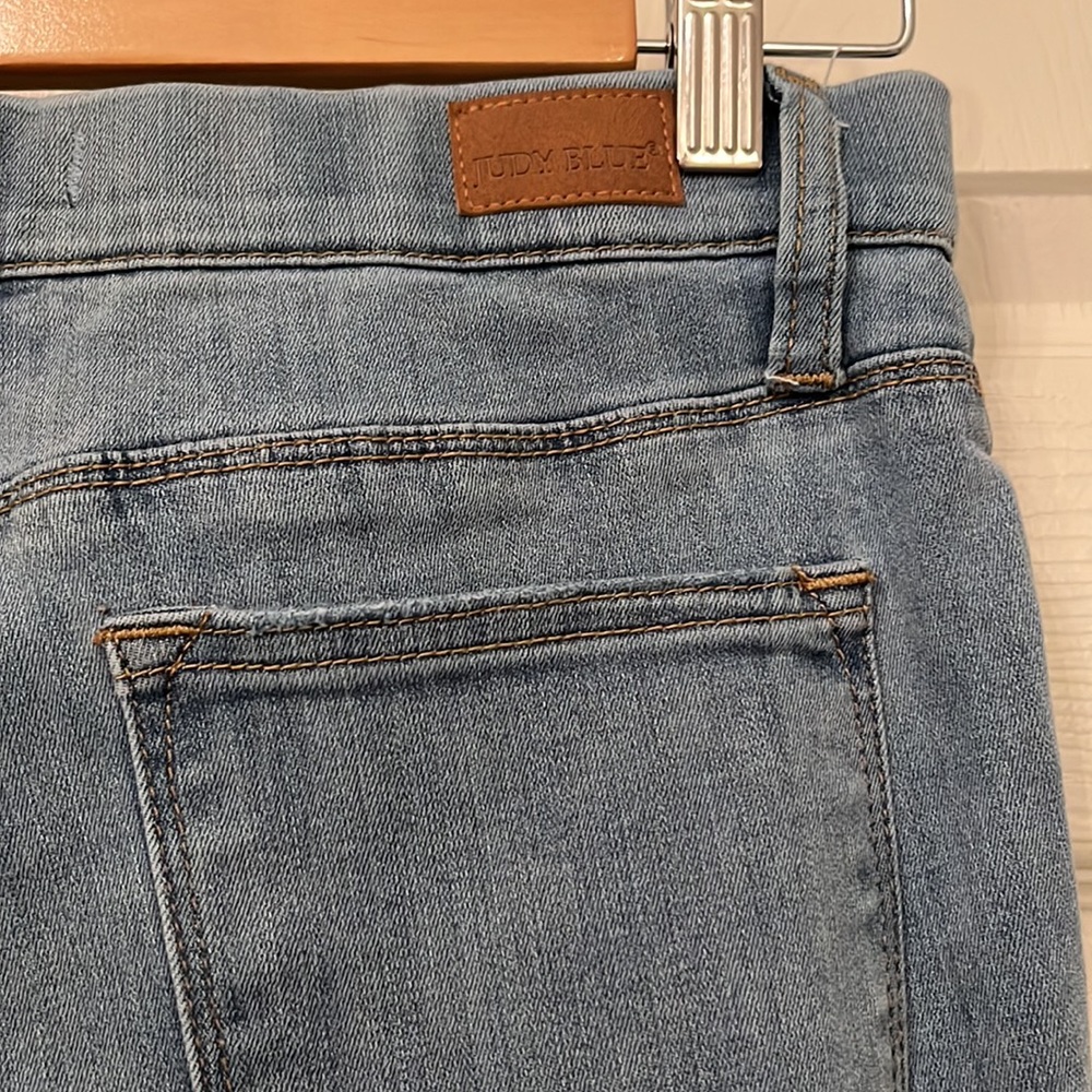 Judy Blue Women’s Kathy Mid Rise Light Wash Pull On Skinny‎ Fit Jeggings Sz 7/28 - Picture 4 of 11